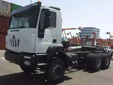 Chassis cabine 6x4 - Iveco Astra - export Afrique 